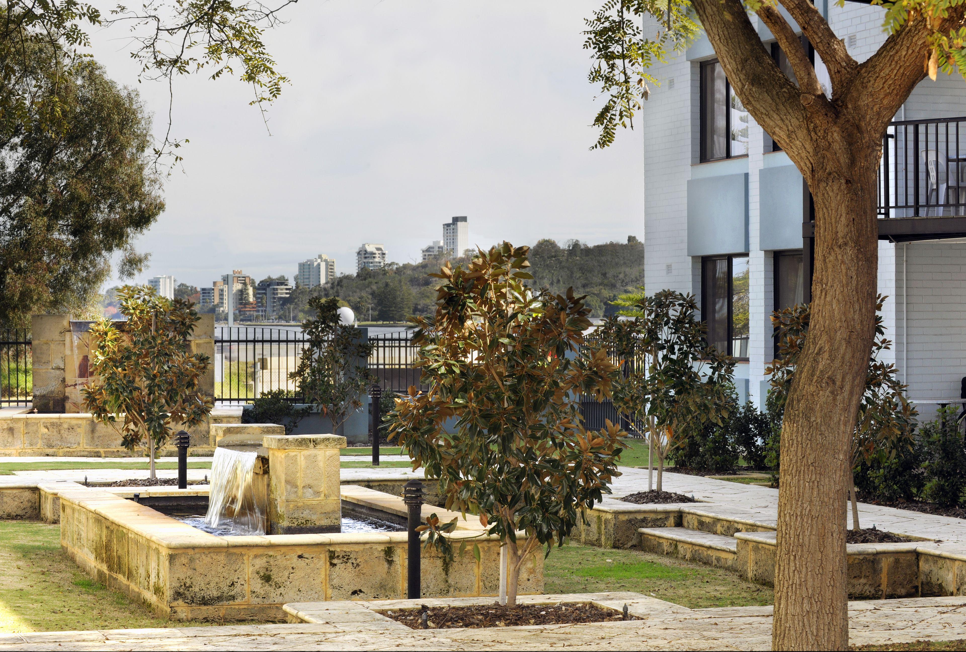 Lodestar Waterside Apartments — Photos 3